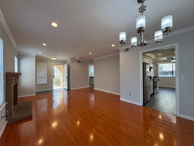 Building Photo - 8837 La Margarita Way