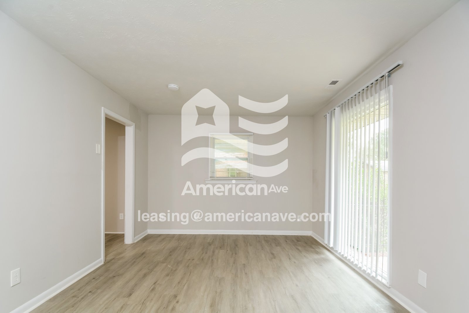 Building Photo - 936 Lark Ct