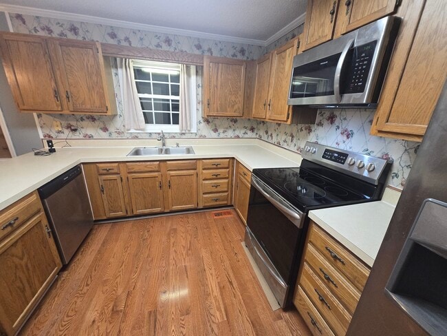 Building Photo - 8610 Haw River Rd