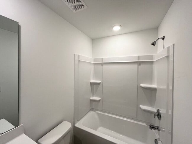 Building Photo - 658 Mirkwood Ave