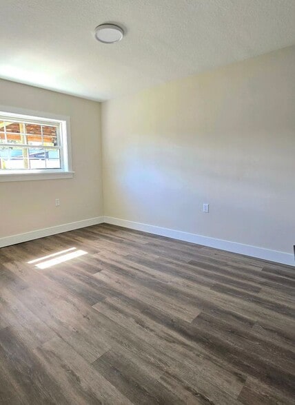 Building Photo - 2709 Arc Dr