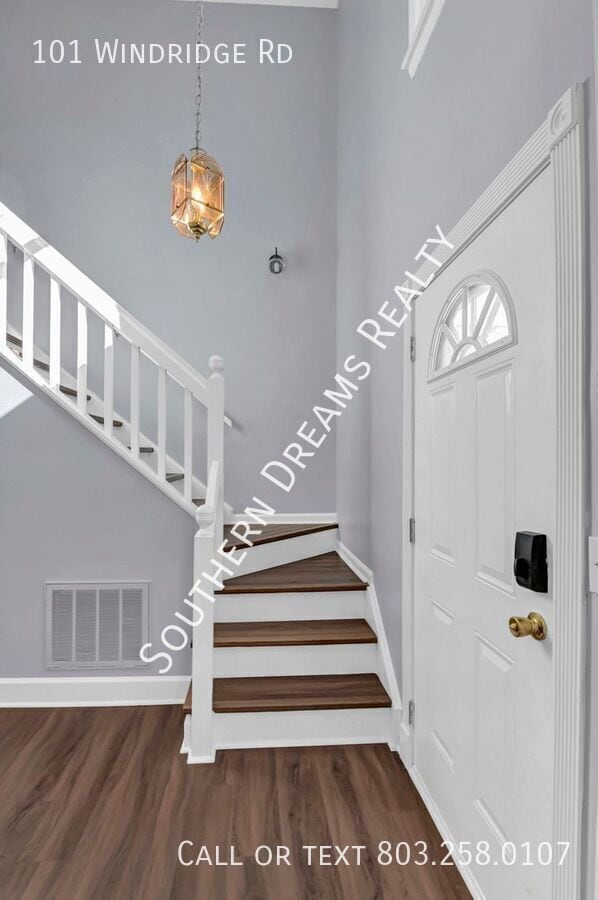 Building Photo - 101 Windridge Rd