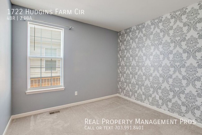 Building Photo - 1722 Hudgins Farm Cir