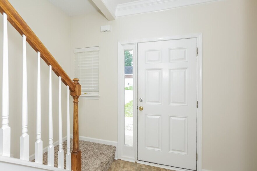 Building Photo - 11925 Misty Pine Ct