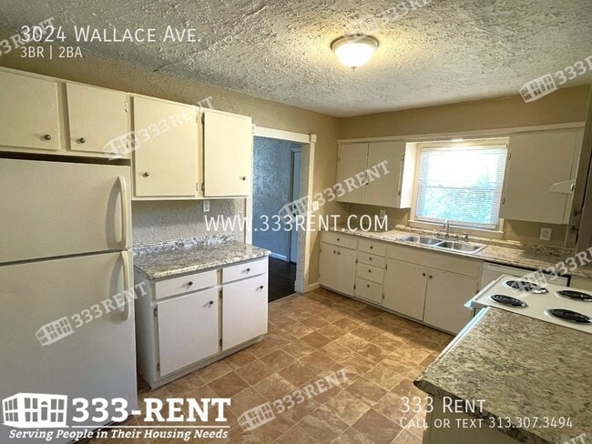 Building Photo - 3024 Wallace Ave
