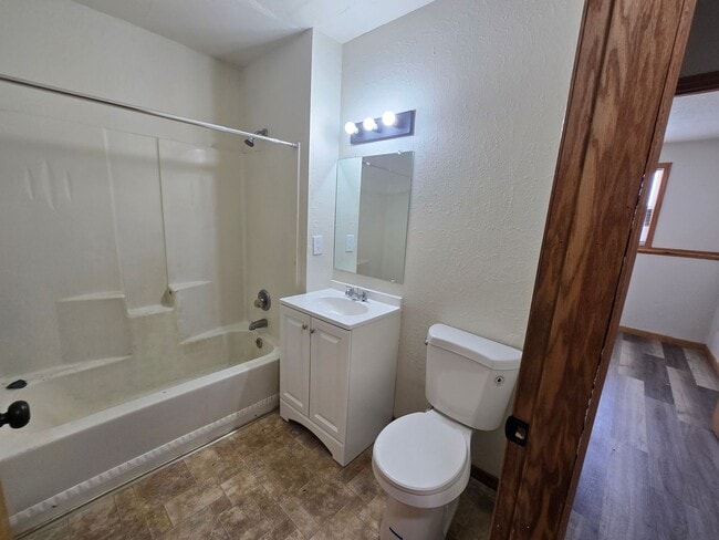 Building Photo - 2098 Imperial Ln