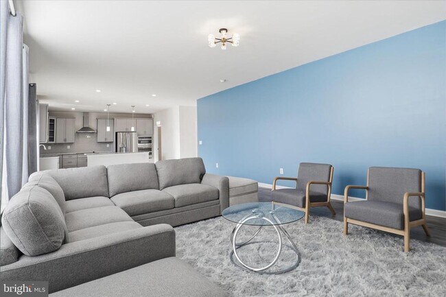 Building Photo - 889 Barksdale Dr