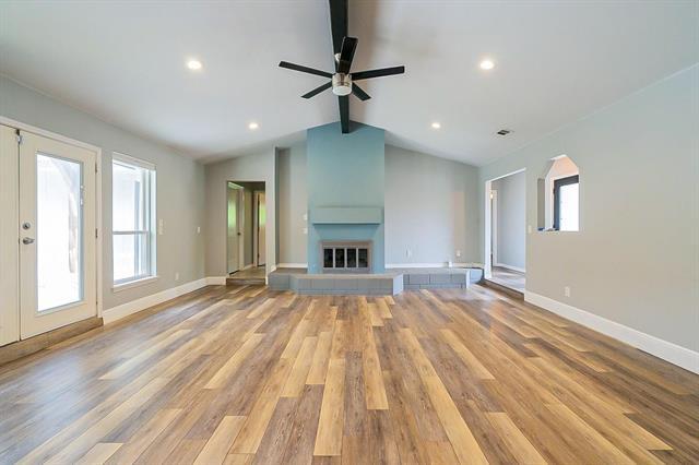 Building Photo - 2620 Winfield Dr