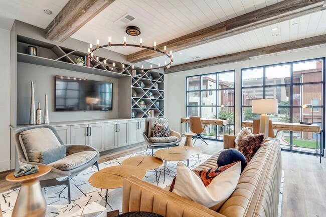 Building Photo - 4020 McEwen Rd