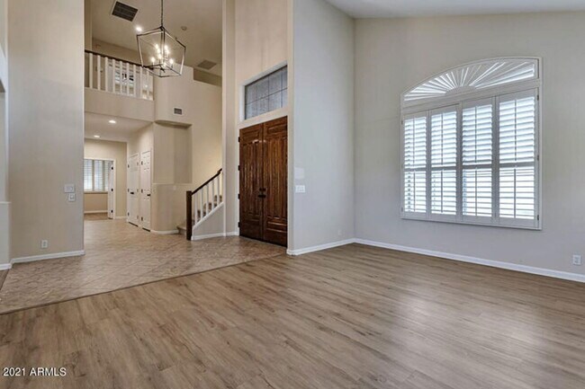 Building Photo - 6132 W Morrow Dr