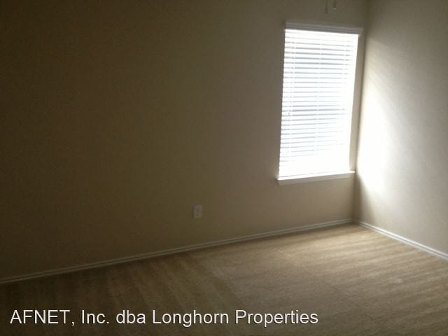 Building Photo - 3 br, 2.5 bath House - 4907 Old Homestead St