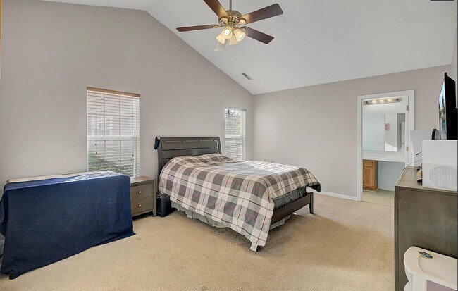 Building Photo - 5225 Copley Cir
