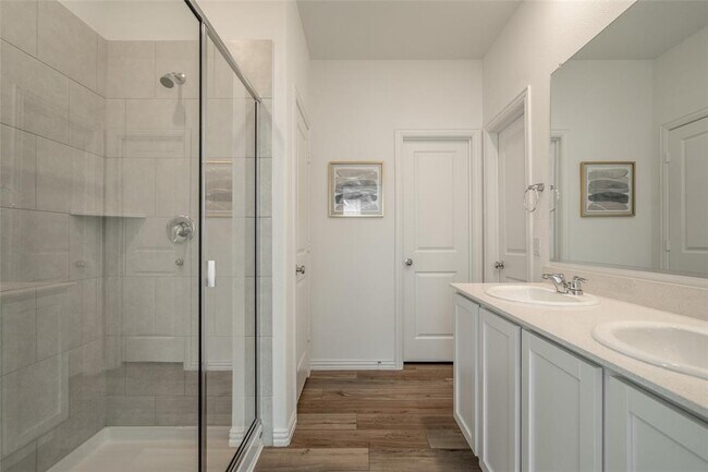 Building Photo - 3028 Howerton Dr