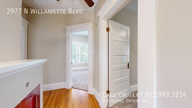 Building Photo - 2977 N Willamette Blvd