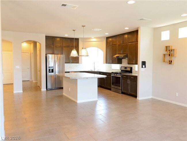Building Photo - 6396 Tamber Bay Rd