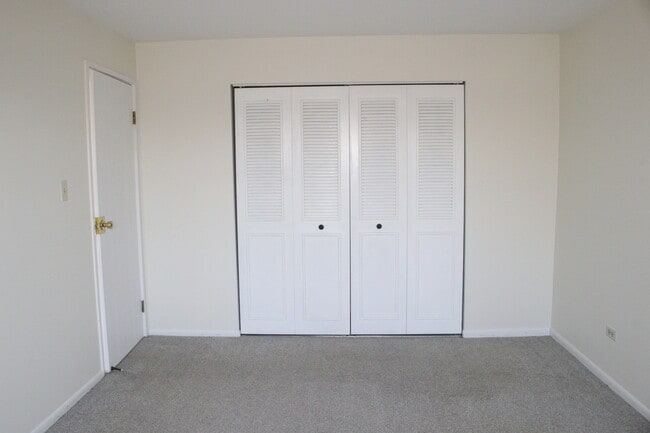 Building Photo - 2 Timber Ln