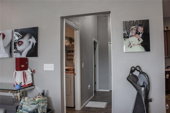 Building Photo - 2628 Sunset Cir