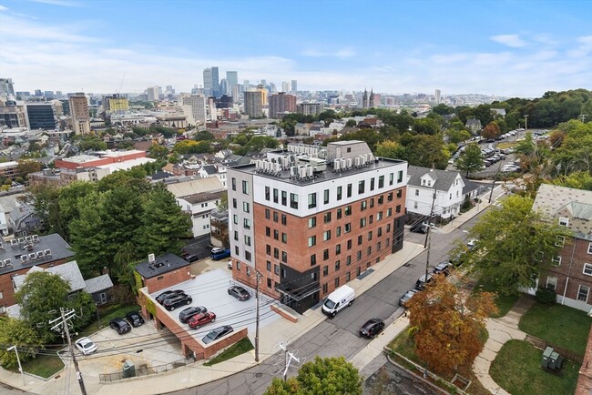 Building Photo - 70 Parker Hill Ave