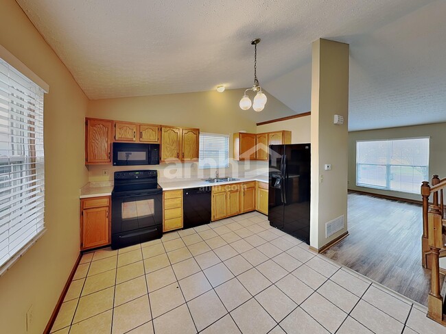 Building Photo - 6380 Kelsey Ct