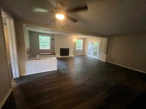Building Photo - 4731 E Castlewood Dr