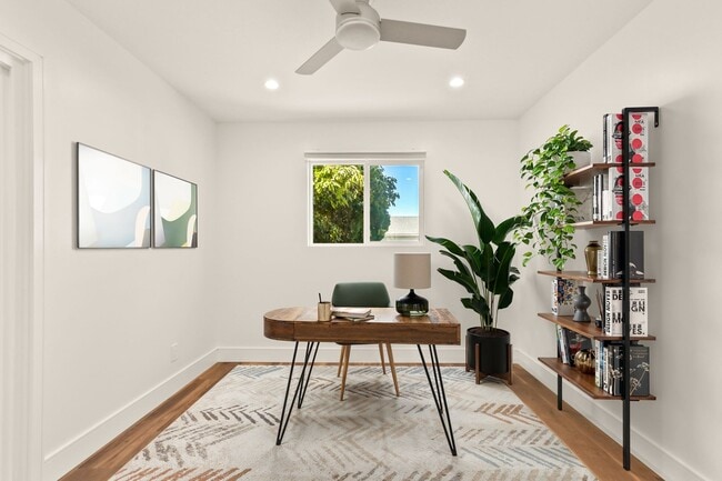 Building Photo - Freshly Remodeled Home Near Lake Murray & Mission Trails