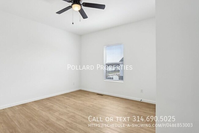 Building Photo - 1303 Parkview Dr