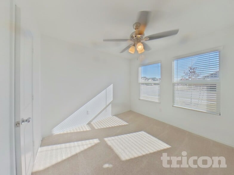 Building Photo - 2500 Bunkerton Dr