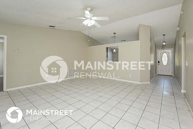 Building Photo - 362 Emerson Dr NW