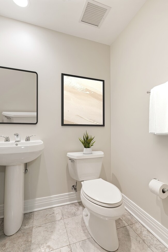 Building Photo - 600 N Lake Shore Dr