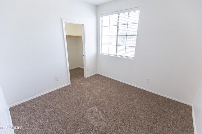 Building Photo - 21382 E Lords Ct