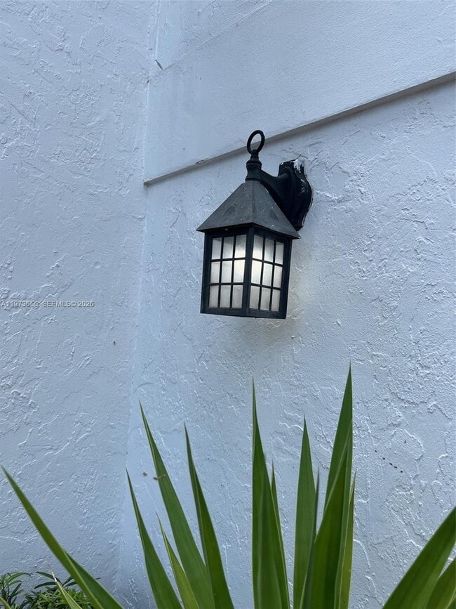 Building Photo - 202 NE 211th Terrace