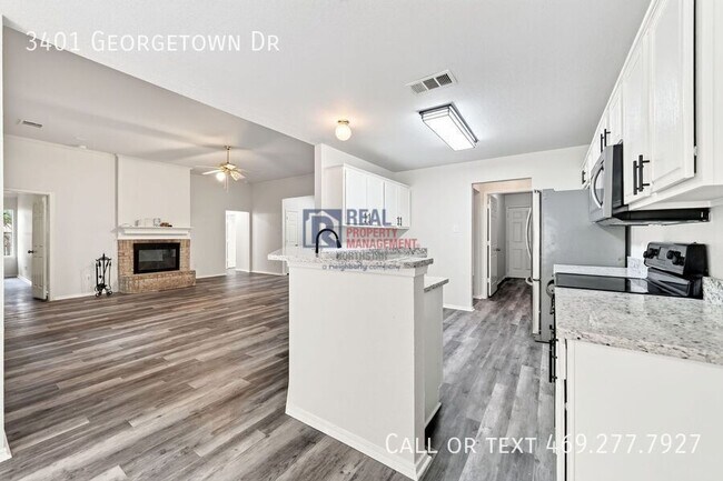 Building Photo - 3401 Georgetown Dr