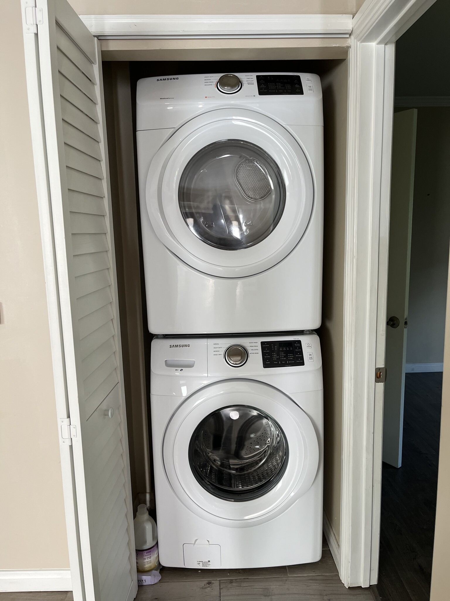 Building Photo - 41 Grace Ter