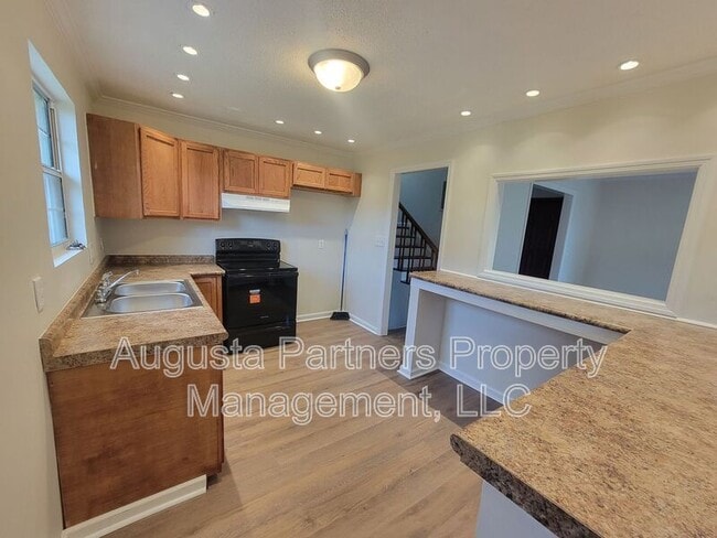 Building Photo - 3513 Wyevale Dr