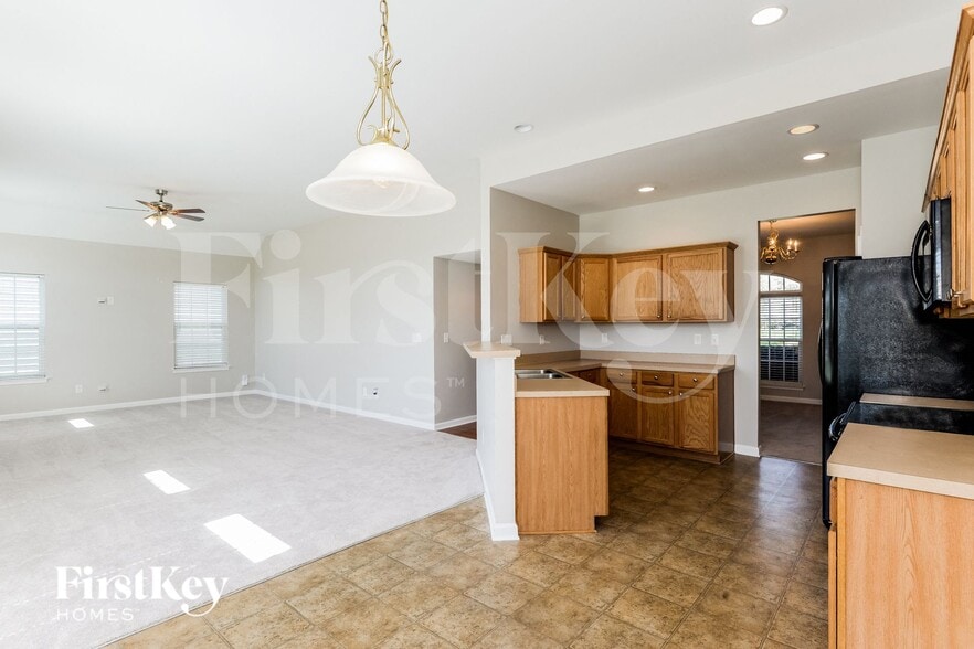 Building Photo - 2589 Cypress Oak Ln