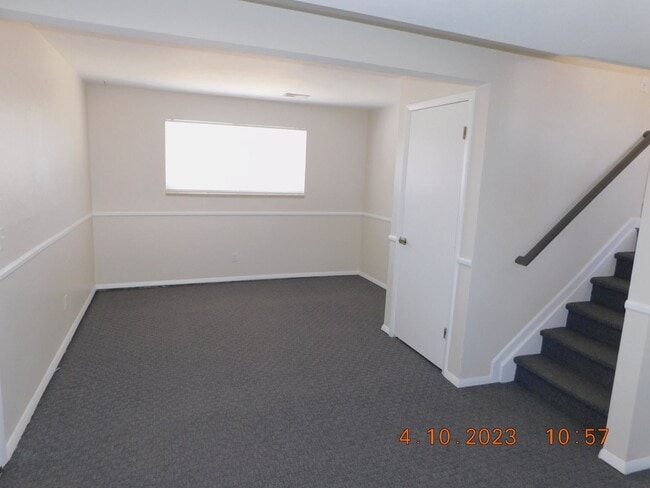 Building Photo - Welcome Home! Beautiful house in Littleton!