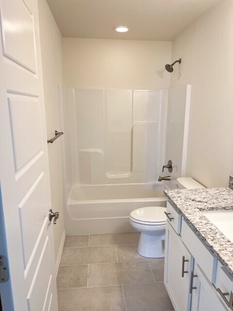 Building Photo - 5805 SW Teppee Ave