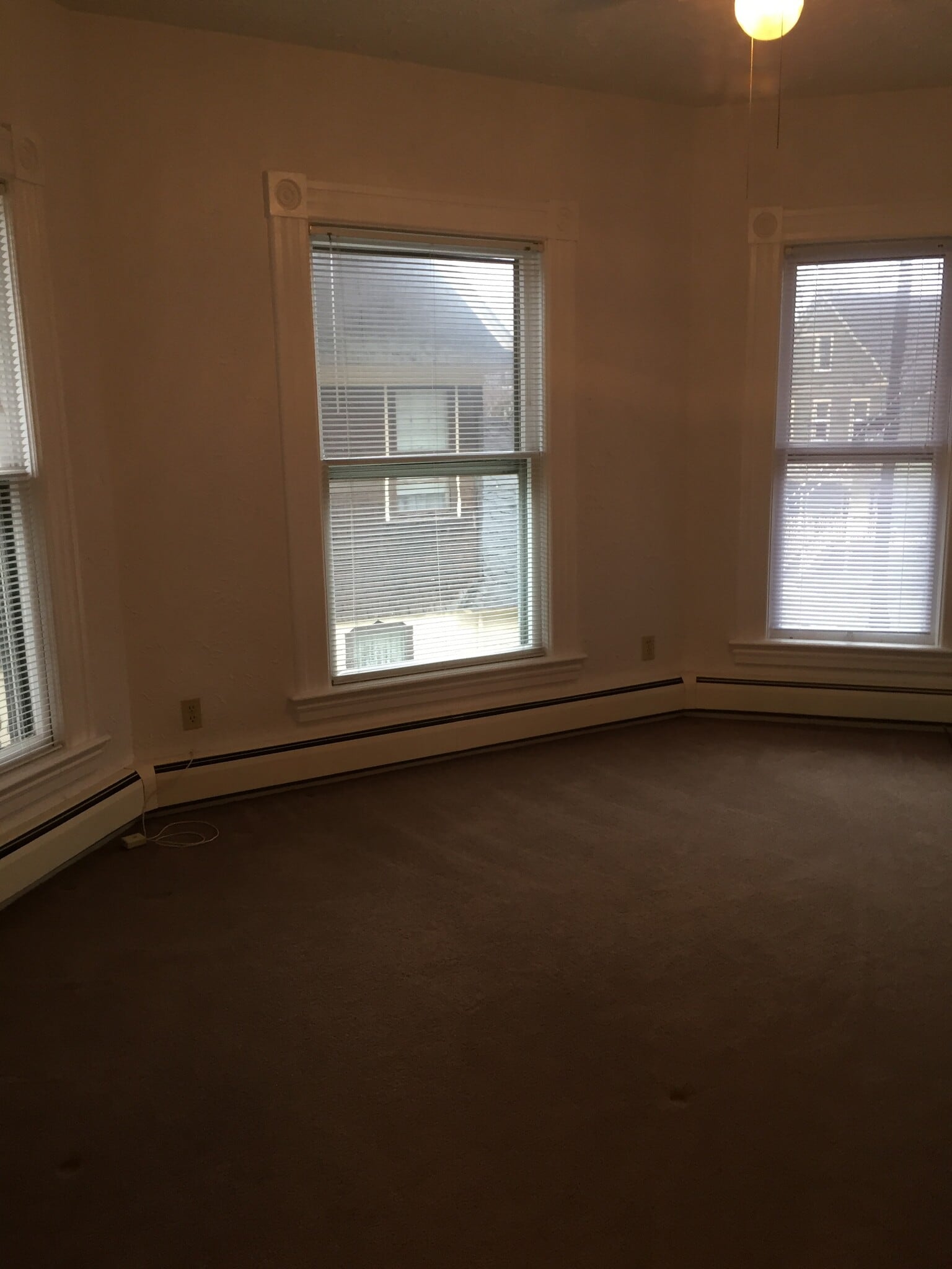 Bedfroom 1. - 406 Poplar St