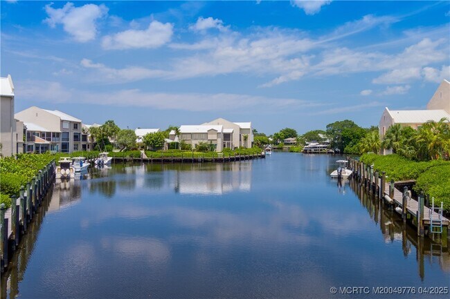 Building Photo - 3901 SE St Lucie Blvd