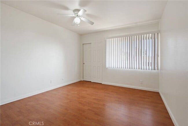 Building Photo - 278 N Wilshire Ave