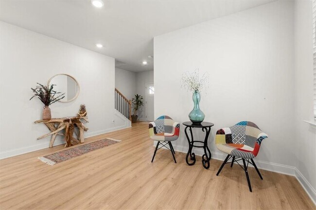 Building Photo - 29 Dew Drop Pointe