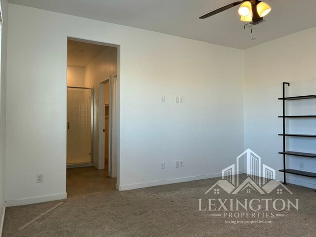 Building Photo - Beautiful Modern, 3BD/2.5BA Home in Rancho...