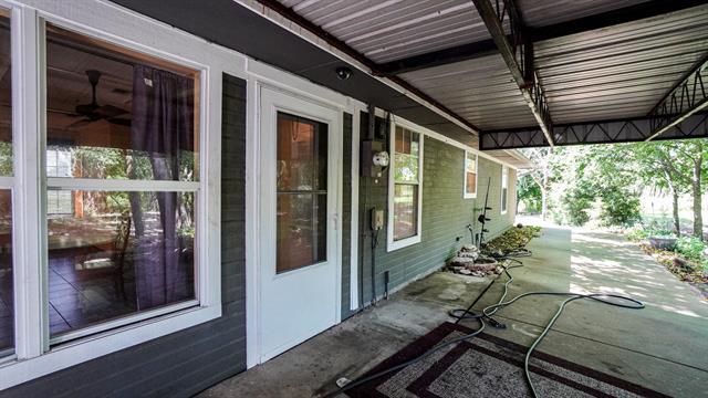 Building Photo - 1044 N King Rd