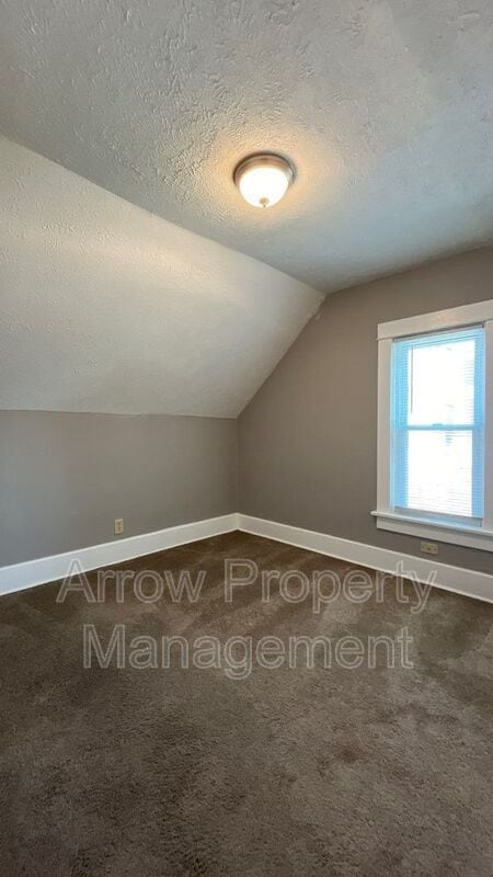 Building Photo - 2508 Dudley St