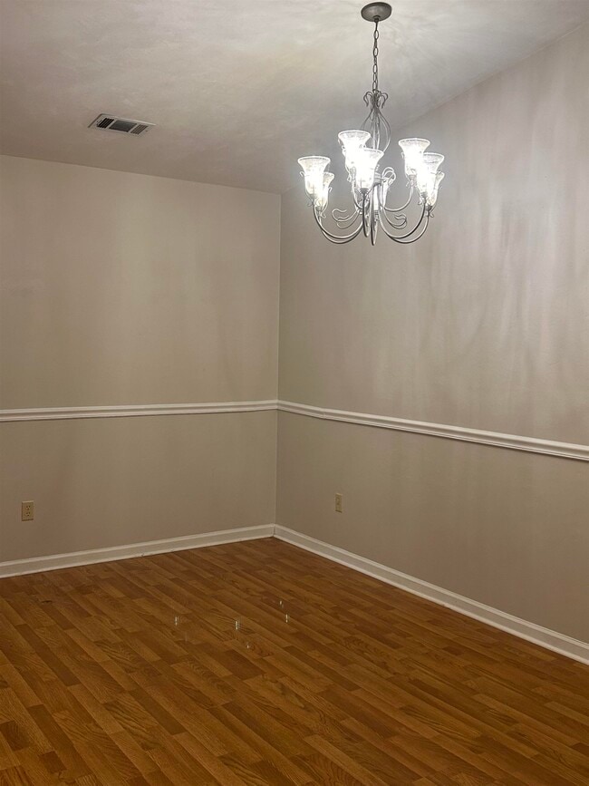 Building Photo - 1141 Brafforton Dr