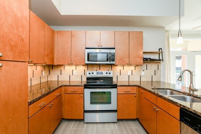 Building Photo - 300 St Joseph Pkwy