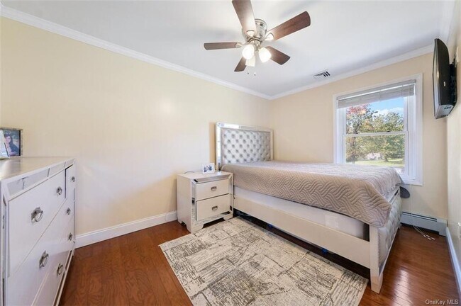 Building Photo - 7 Ohio Dr