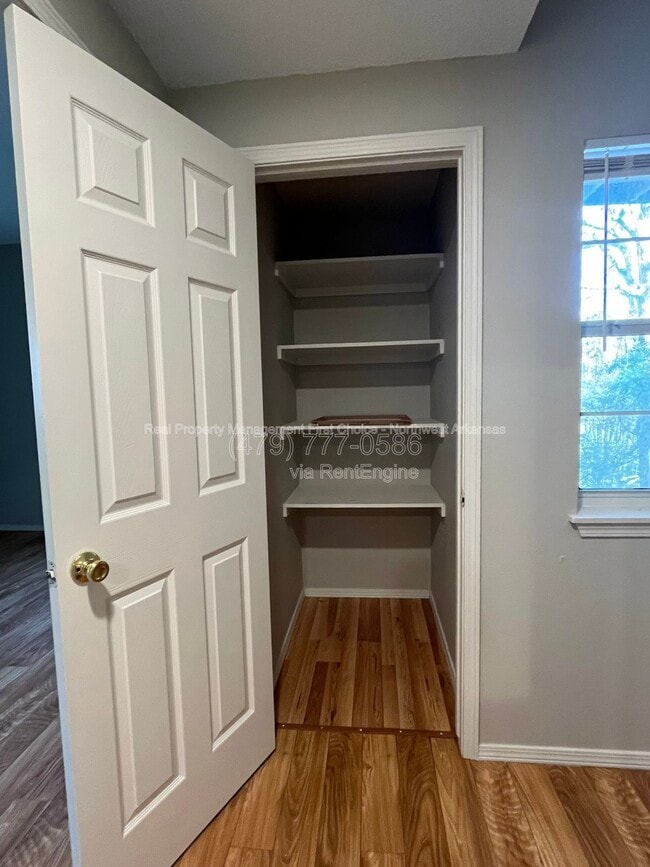 Building Photo - 3213 Cardinal Creek Cir