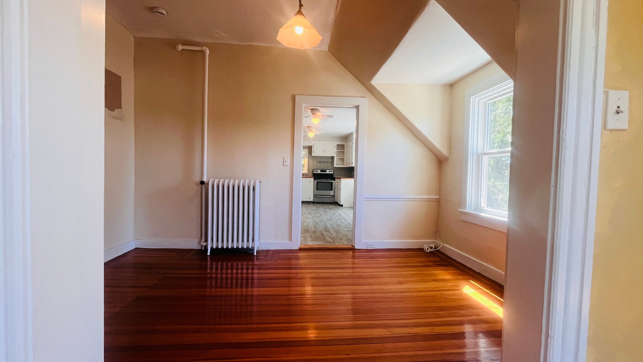 Building Photo - 61 Almy St