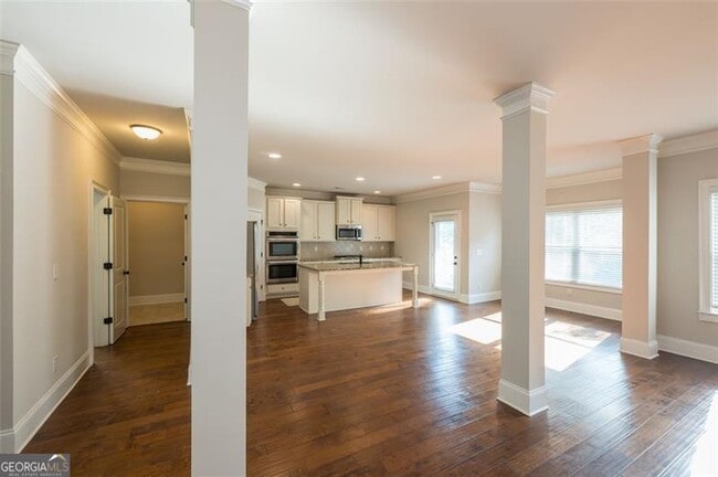Building Photo - 2766 Hilson Commons